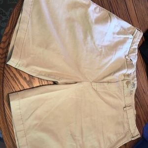 Men’s IZOD shorts size 40W